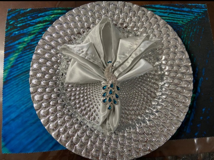 silver cloth napkins