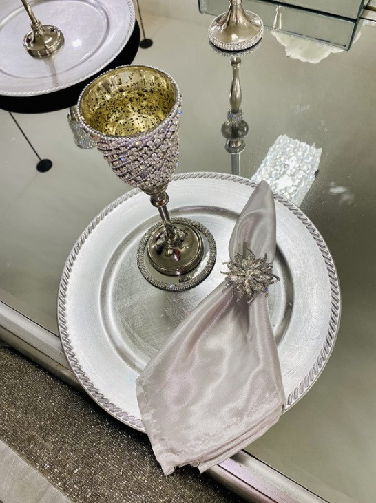 silver wedding napkins