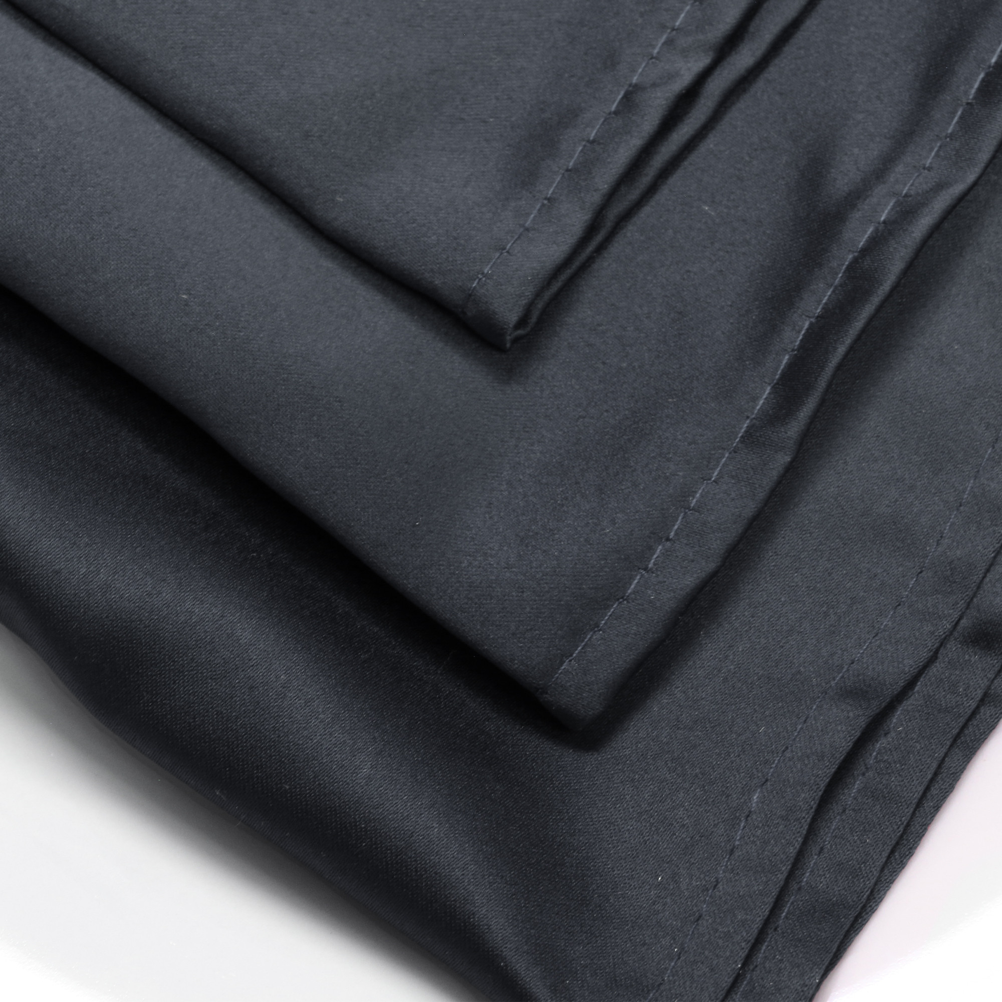 black cloth napkins