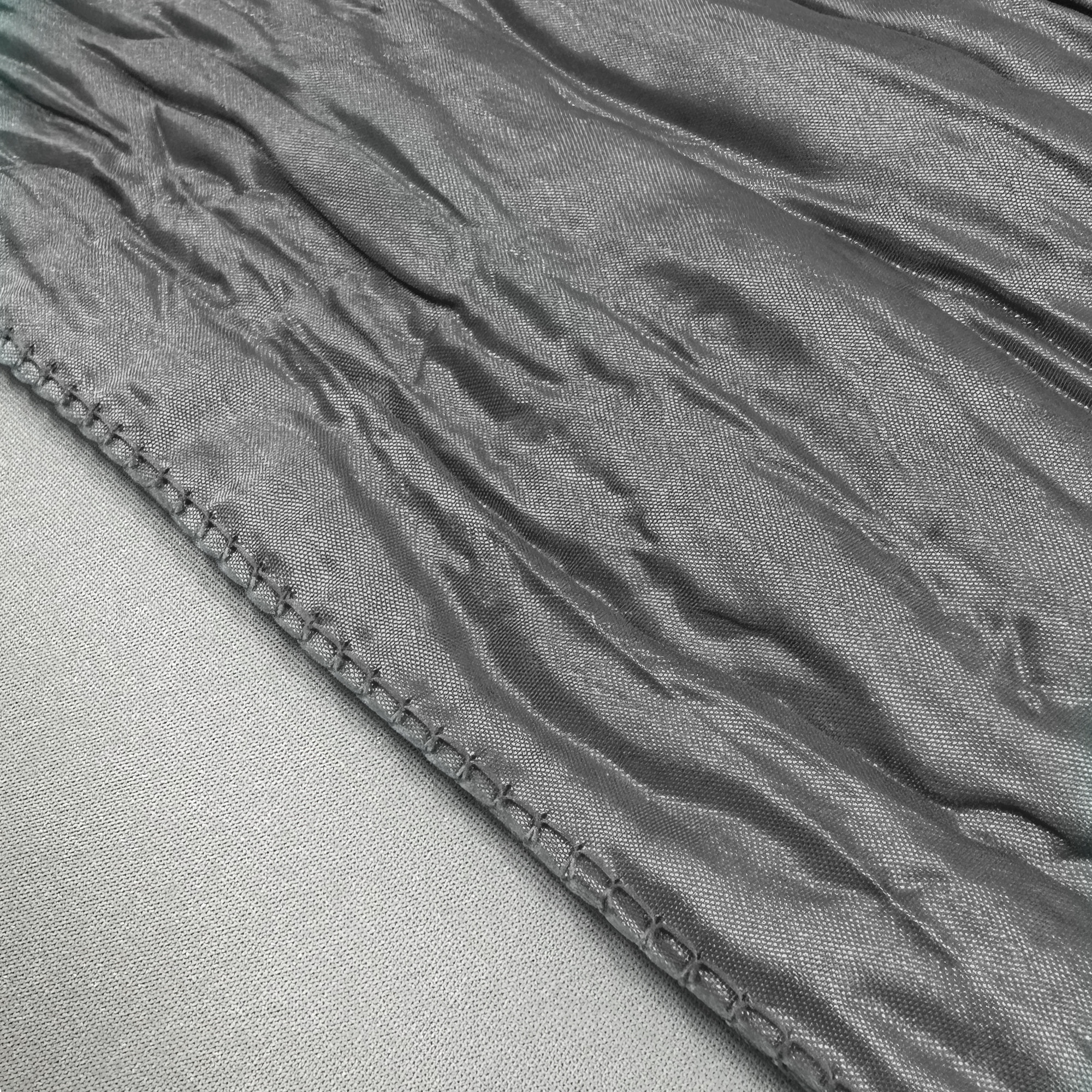 Dark Silver Table Runners, Platinum Crinkle Taffeta Table Runner for Weddings Hem