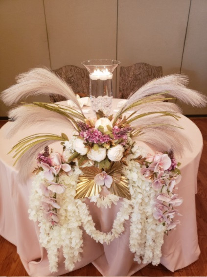 blush round polyester tablecloths 