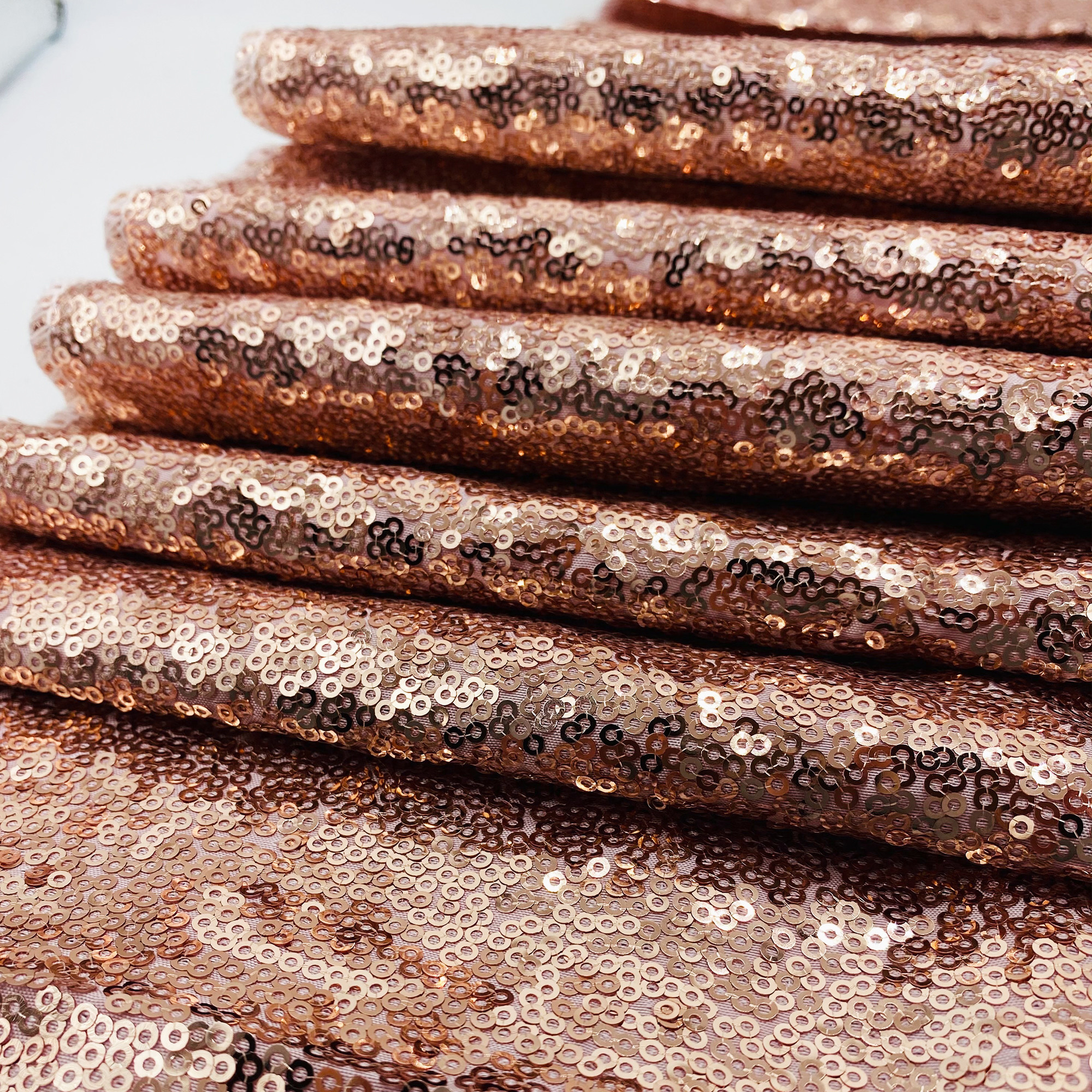 Glitz Sequin Blush Swatch