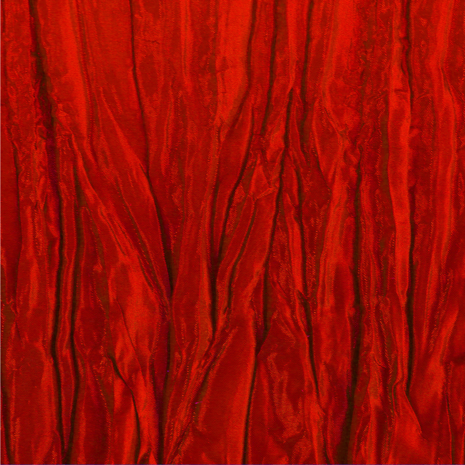 Crinkle Taffeta Red Swatch