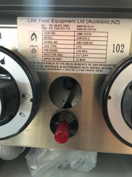 Ex-Showroom: LKKCG3-2D 2 Burner 300mm Gas Chargrill with Legs LPG Ex-Showroom: LKKCG3-2D 2 Burner 300mm Gas Chargrill with Legs LPG