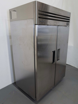 Skipio SFT45-2 Upright Freezer