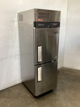 Turbo Air KRF25-2-N Upright Fridge Freezer Combo