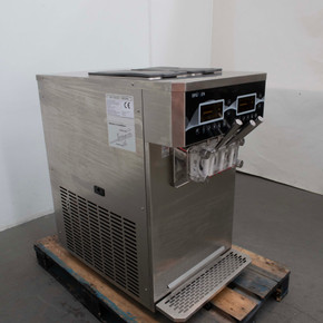 Brullen i26 Pro Ice Cream Machine