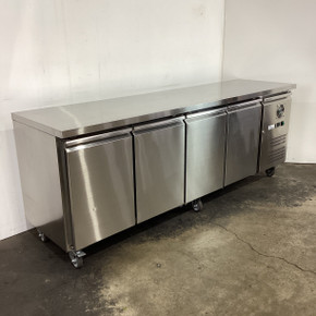 FED-X XUB6C22S4V Undercounter Freezer