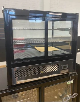 Ex-Showroom EX-PG003-A G-Series Counter Display Merchandiser Square Glass - 120Ltr