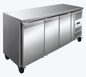 GN3100BT TROPICALISED 3 Door Gastronorm Bench Freezer GN3100BT TROPICALISED 3 Door Gastronorm Bench Freezer
