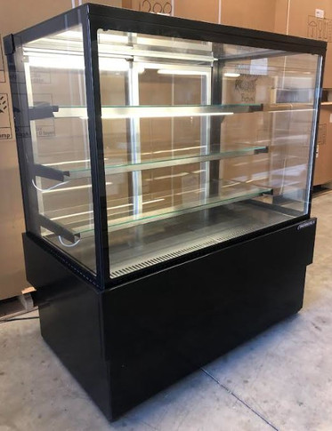 EVOKL120VD Ex-Demo Mastercool Squared Glass Cake Showcase 1200mm Black Finish