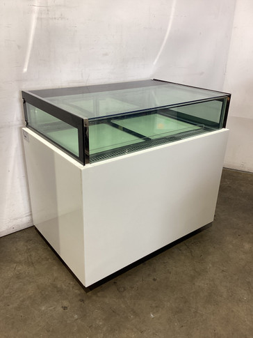 Federal DS1200V Commercial Cold Food Display
