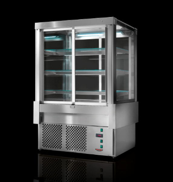 EVOKL490V Mastercool Black Display with Straight Glass 900mm Width