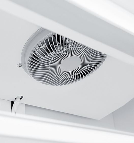 Polar GE769-A G-Series Triple Door Upright Display Chiller