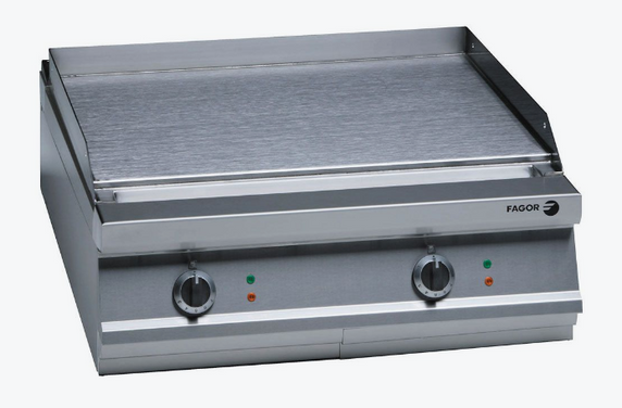 Fagor 900 Series Electric Chrome 2 Zone Griddle FTE-C9-10L Fagor 900 Series Electric Chrome 2 Zone Griddle FTE-C9-10L