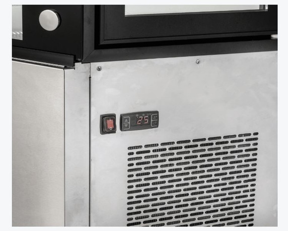 Bonvue Complex Chilled Corner Display C1484-3S