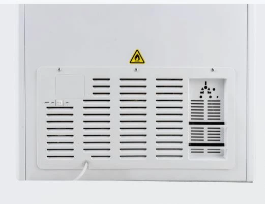 Thermaster WD586G 586L Commercial Chest Freezer with Flat Glass Sliding Lids (1824mm Wide)