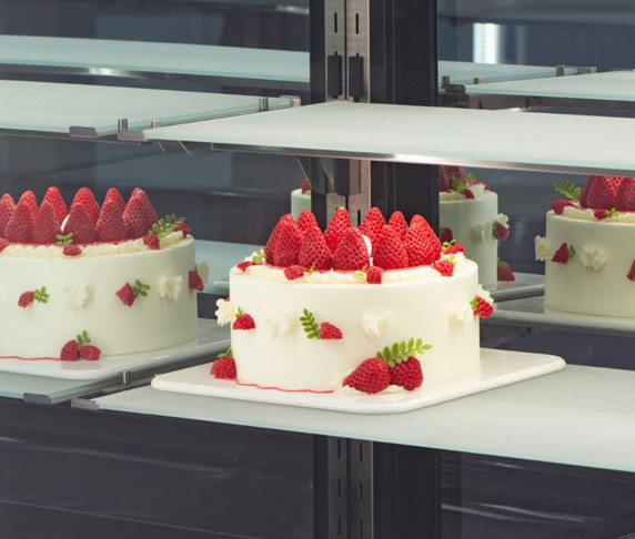 Exquisite CDM312 Four Tier Cake Display Refrigerators Mirror Display