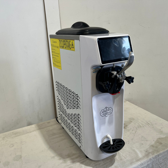 Mama Mia ST16RELW Ice Cream Machine