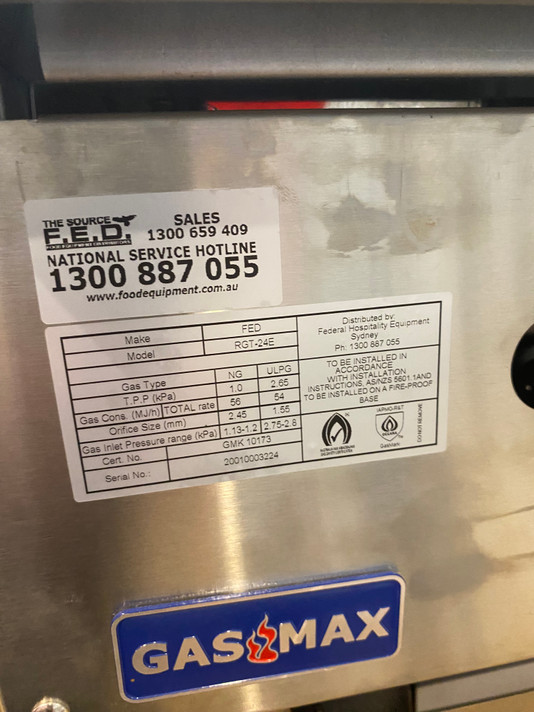 Ex-Showroom Gasmax Ex-RGT-24E Two Burner Griddle