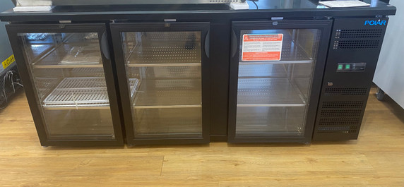 Ex-Showroom Polar Ex-UA022-A U-Series Back Bar Cooler 3 door Display