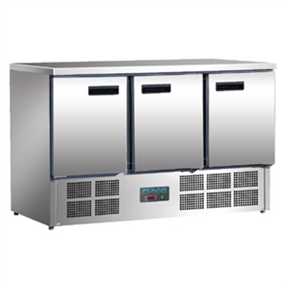 Polar G622-A G-Series Triple Door Counter Fridge 368Ltr Polar G622-A G-Series Triple Door Counter Fridge 368Ltr