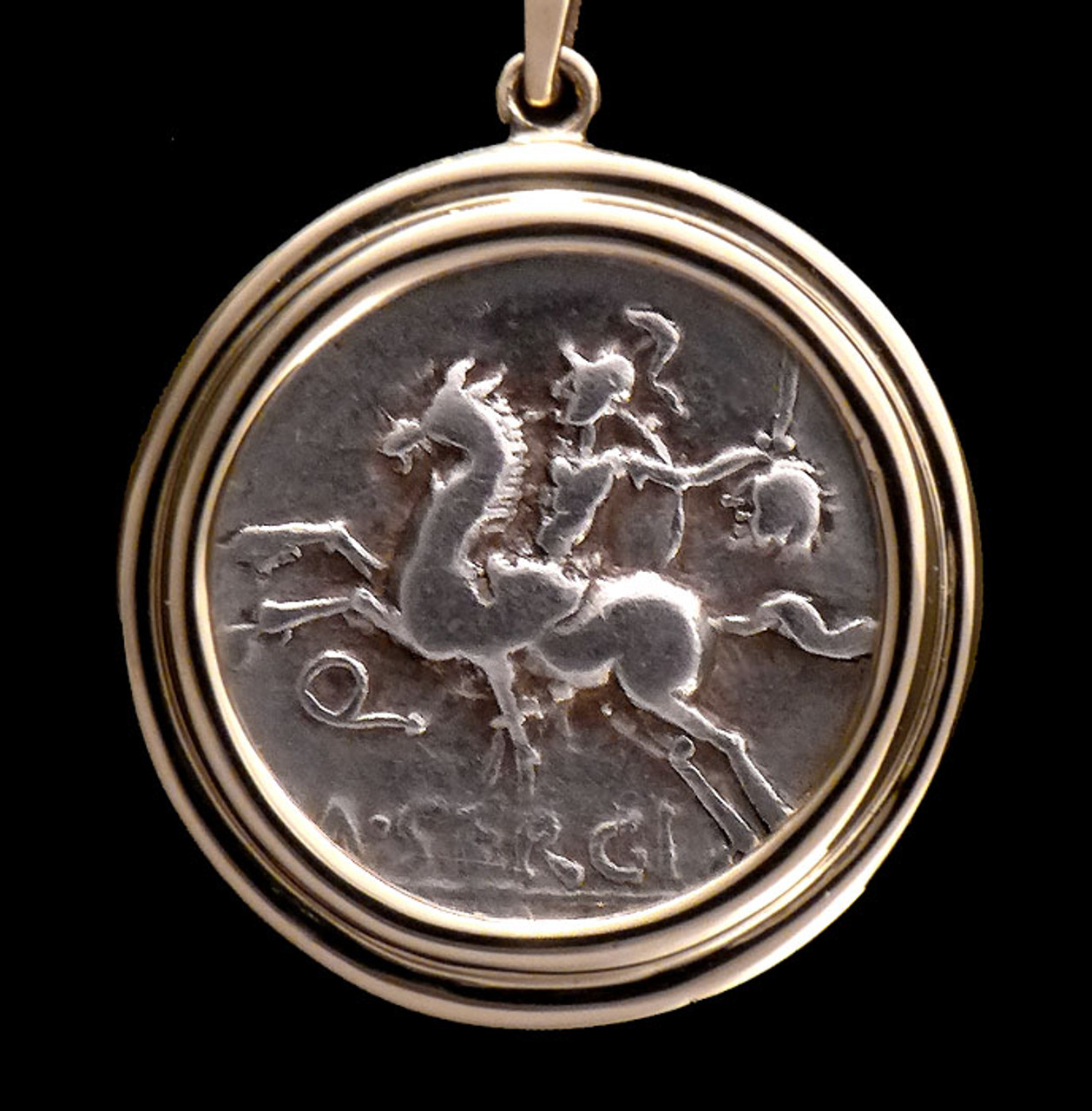 CPR223 - ANCIENT SILVER ROMAN REPUBLIC COIN OF HORSE SOLDIER RIDING WITH HEAD OF ENEMY IN 14K GOLD PENDANT