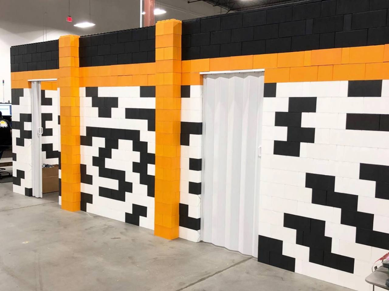 EverBlock Wall Kit with Door | Versare Solutions, LLC
