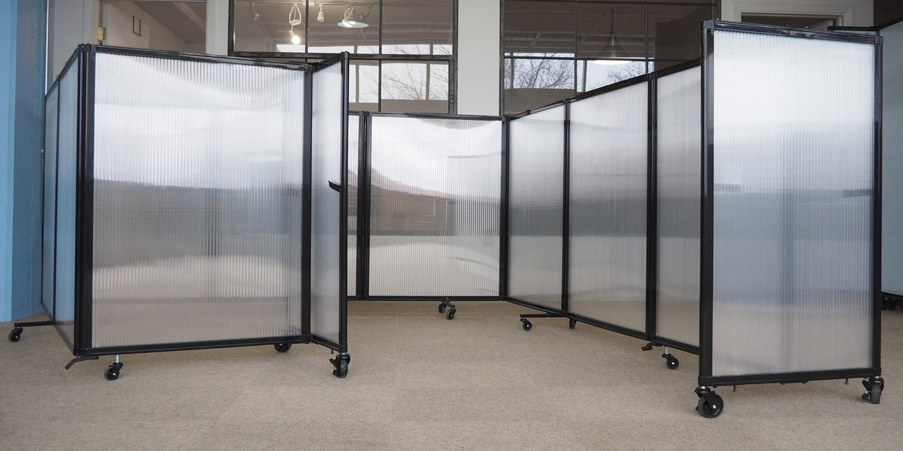 Polycarbonate Room Divider 360 Accordion Portable Partition