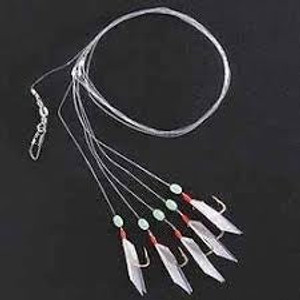 Mustad Piscator 5-Fly Rig Size 4 Mustad Piscator 5-Fly Rig Size 4