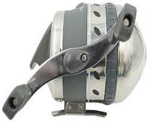 Muzzy 1097 Xd Bow Fishing Reel With 150 Line Installed & Extended Hood Muzzy 1097 Xd Bow Fishing Reel With 150 Line Installed & Extended Hood