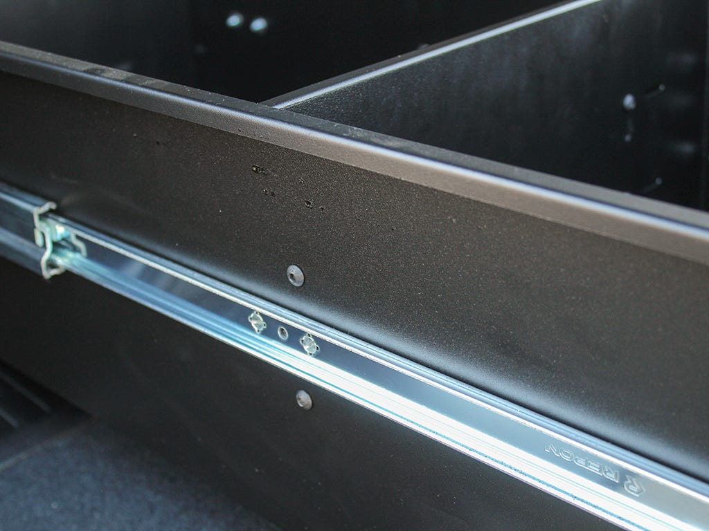 SUV Symmetric Drawers / Medium