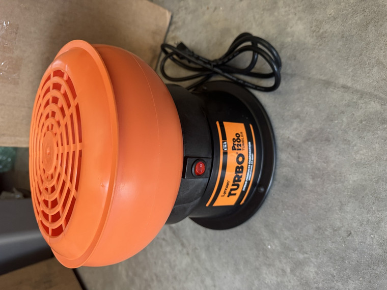 Lyman 7631318 1200 Pro Turbo Tumbler Holds 2 lbs of Media