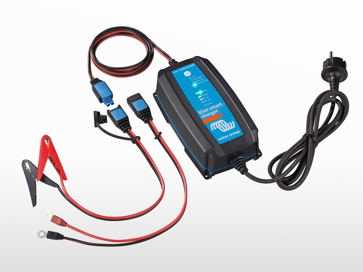 BPC122535034 Blue Smart IP65 Charger 12/25(1) 230V CEE 7/16 Victron Energy