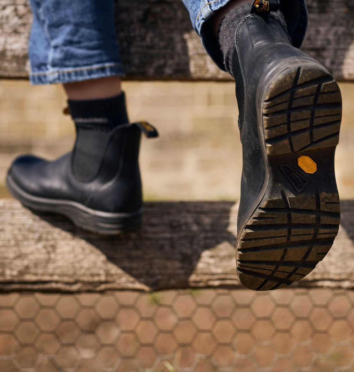 Blundstone 2058 All Terrain Black sizing to AUS 7 Brock s