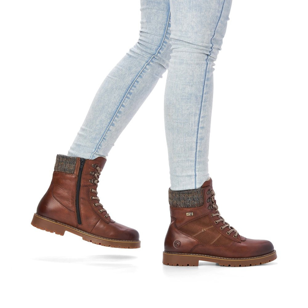 ローズウッド TORLYS Classic Plus Collection Waterproof Laminate - HAVANA OAK