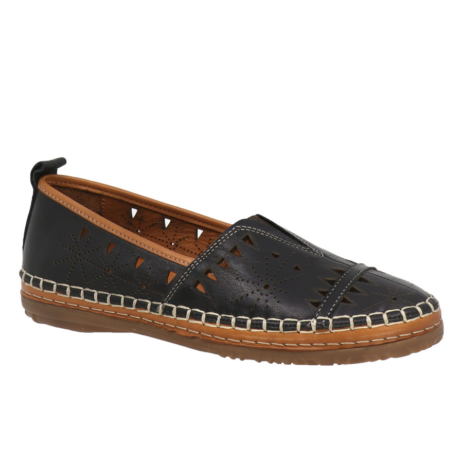 EMILY1  by EVERLY LEATHER SLIPON CASUAL PERF