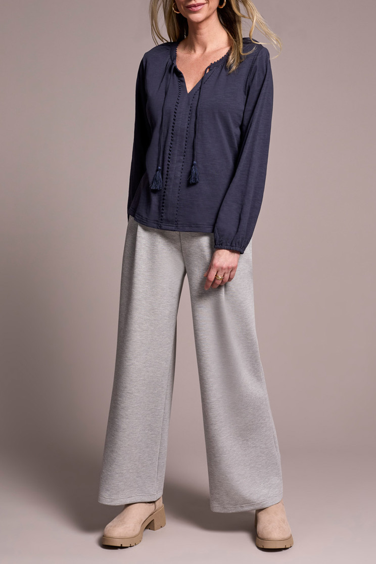 L/S SPLIT NECK TOP SOLID W/TASSEL 2232O-8168