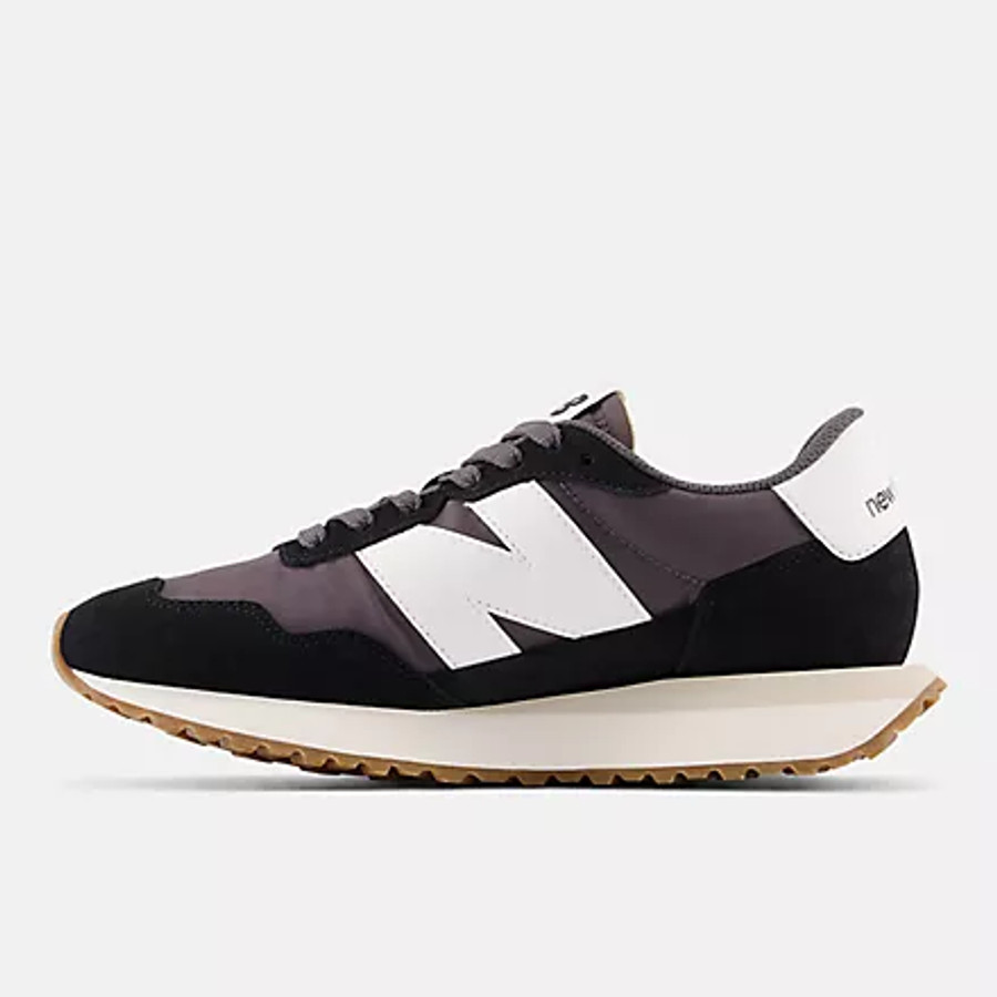 237 BLACK W. MAGNET/SEA SALT WS237NB