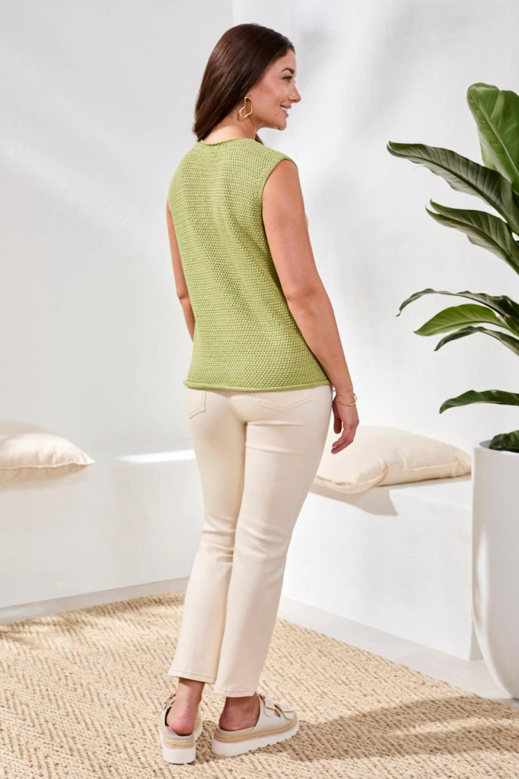 SWEATER VEST W/PKTS&BUTTONS 6208O-5205