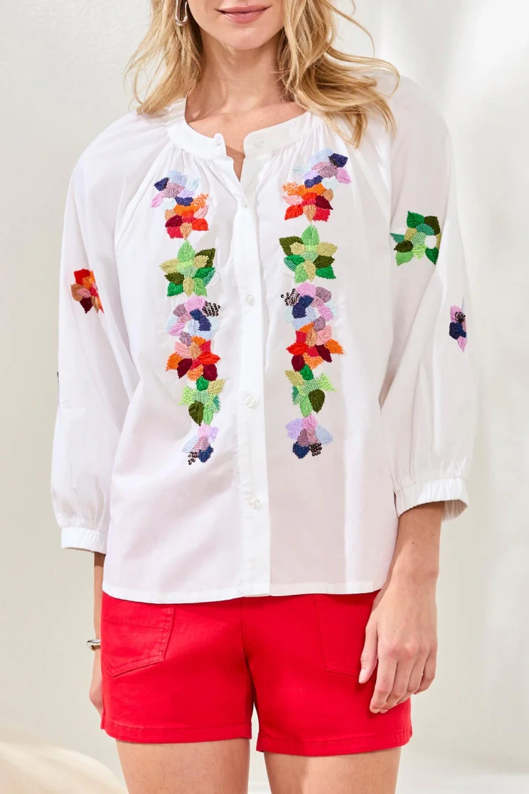 3/4 SLV BTN FRT BLOUSE W/ EMBROIDERY 3048O-8378