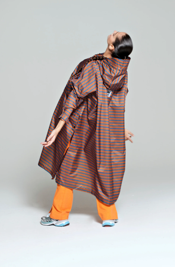 RAIN PONCHO BRETON BROWN BLUE ONESIZE
