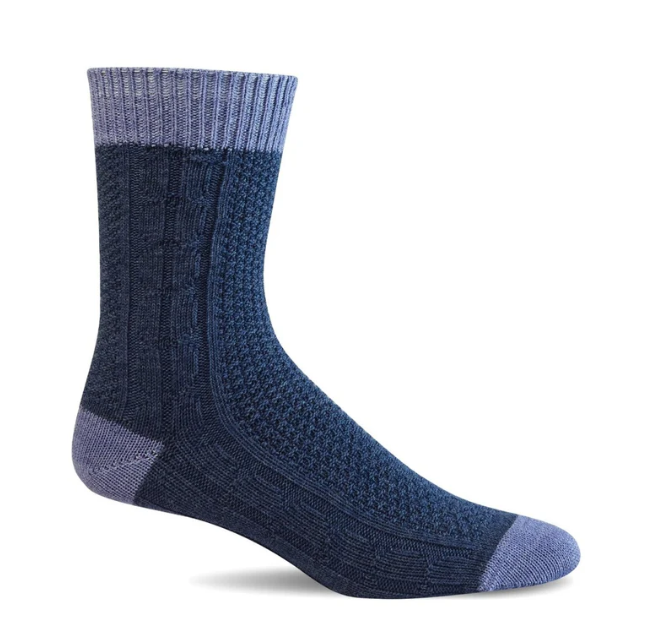 CHUNKY CABLE-CREW WOMEN'S LD221W