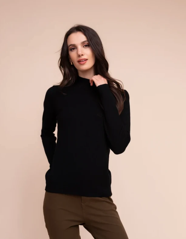 MOCK SOLID SOFTEE SWEATER YRE705