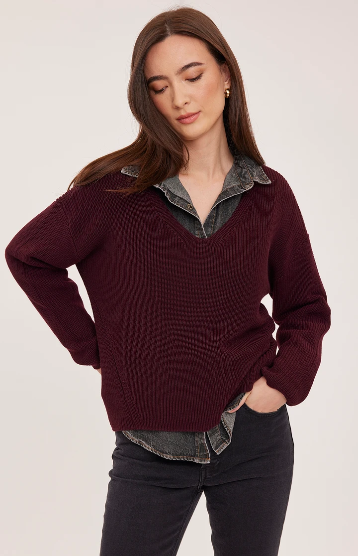 TUCKER V-NECK SWEATER GF2608-3672