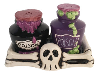 Poison 22340 Salt and Pepper Shaker Set on Skull Dish Ceramic Blue Sky