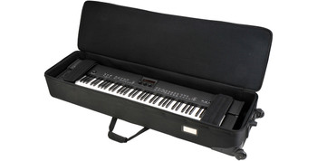 SKB Cases 1SKB-SC88NKW Soft Case for 88-Note Narrow Keyboards SKB Cases 1SKB-SC88NKW Soft Case for 88-Note Narrow Keyboards