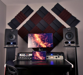 Auralex Streamer Kit: 20x 2x12" Burgundy & Charcoal DST112 Panels Auralex Streamer Kit: 20x 2x12" Burgundy & Charcoal DST112 Panels