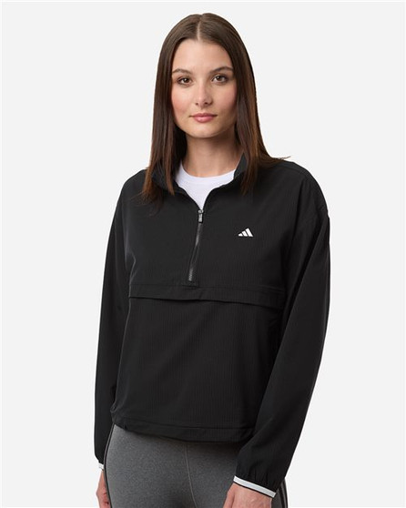 A1012 Women's Go-To Quarter-Zip Jacket