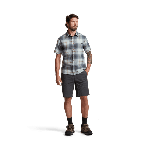 {"colorName":"Lead","colorCode":"PB","number":"03","isModel":false}